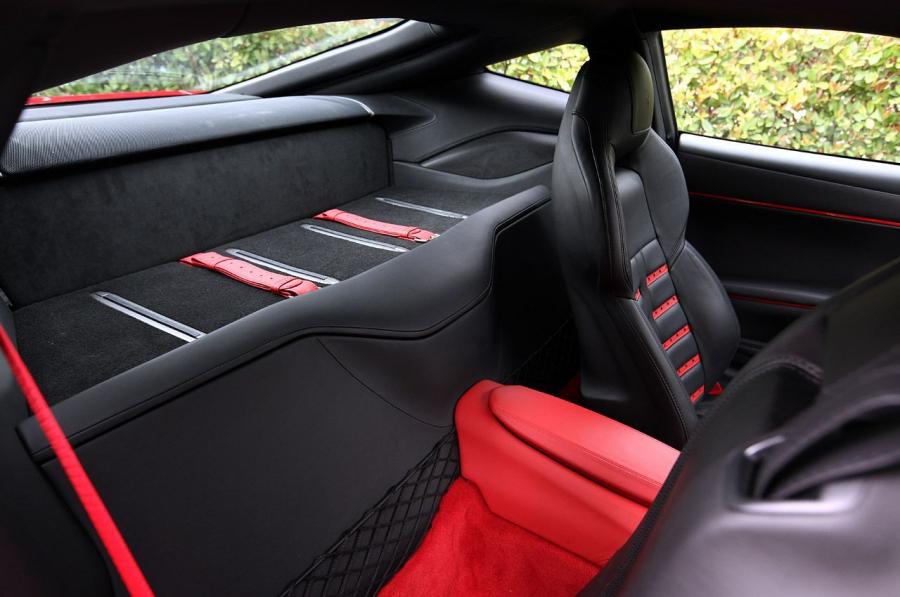  Ferrari F12berlinetta 2012 года  (фото 62 из 104)
